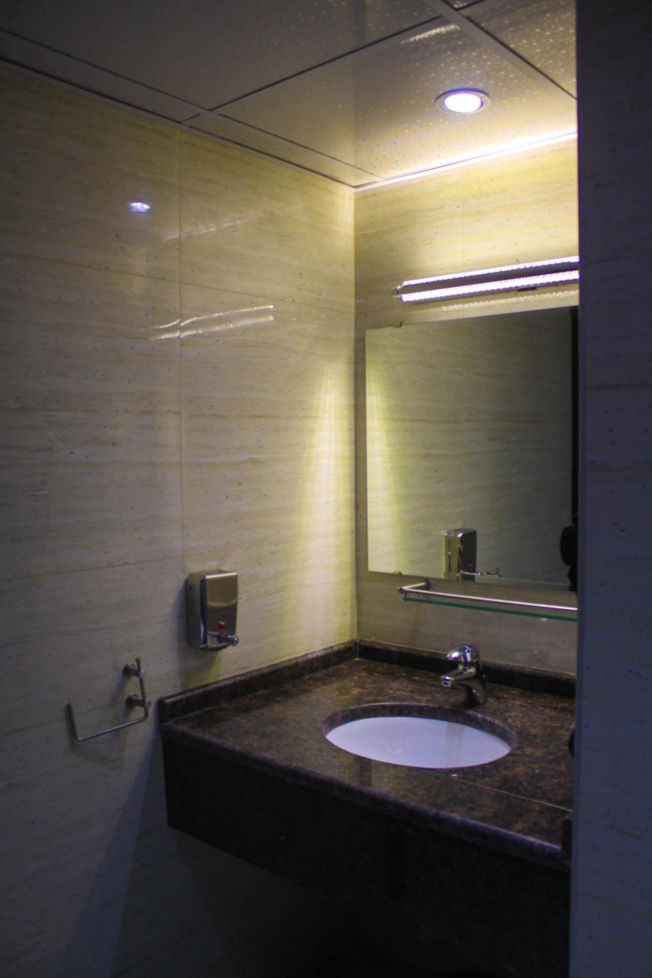 Qaser Al-Sultan Hotel Suites Amman Exterior photo