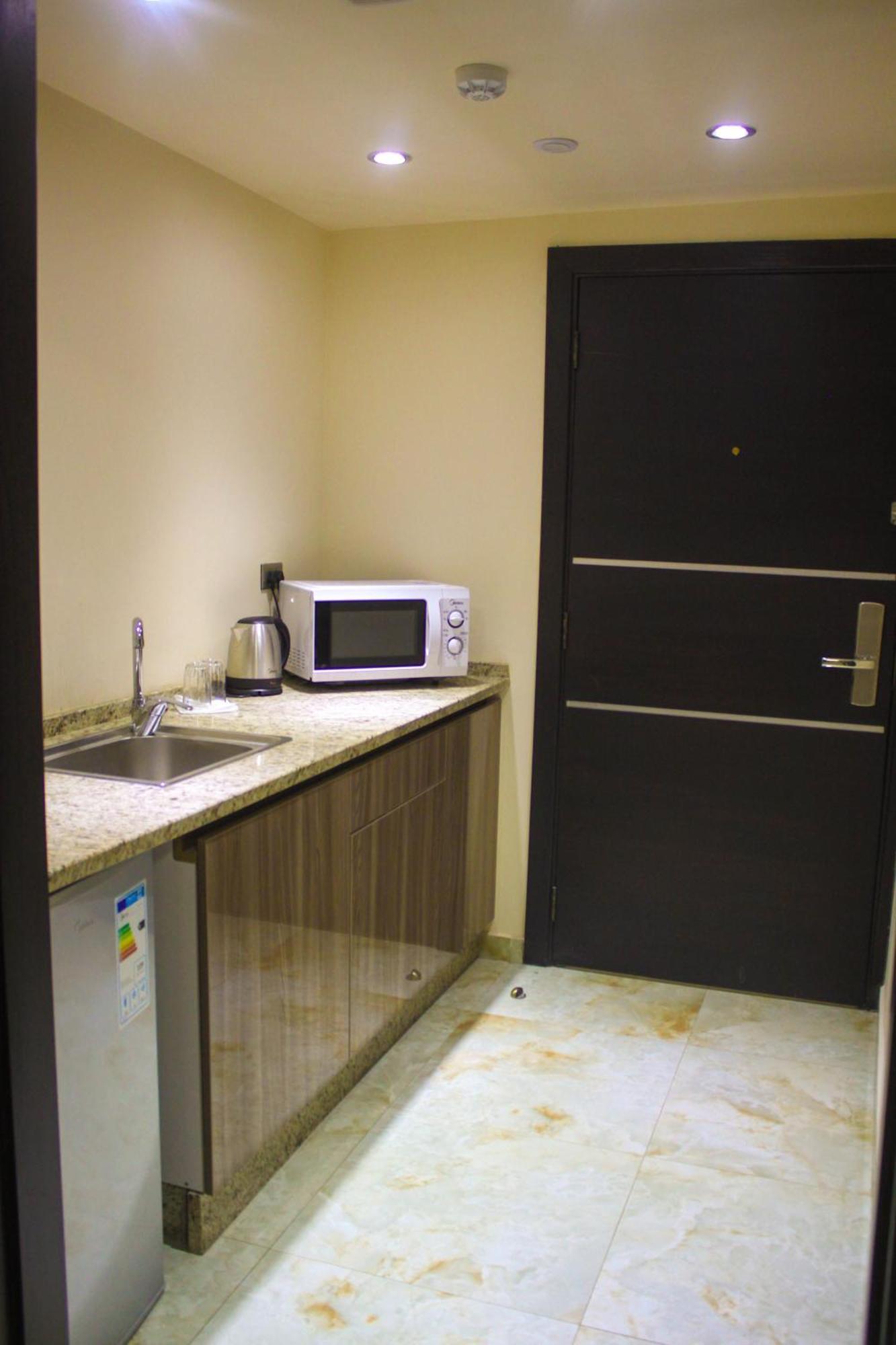 Qaser Al-Sultan Hotel Suites Amman Exterior photo